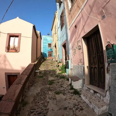 Sole Azzurro Gæstehus Bosa