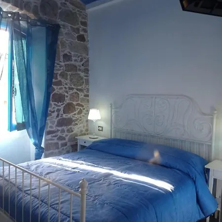 Maison d'hôtes Sole Azzurro Bosa