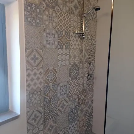 Sole Azzurro בוסה